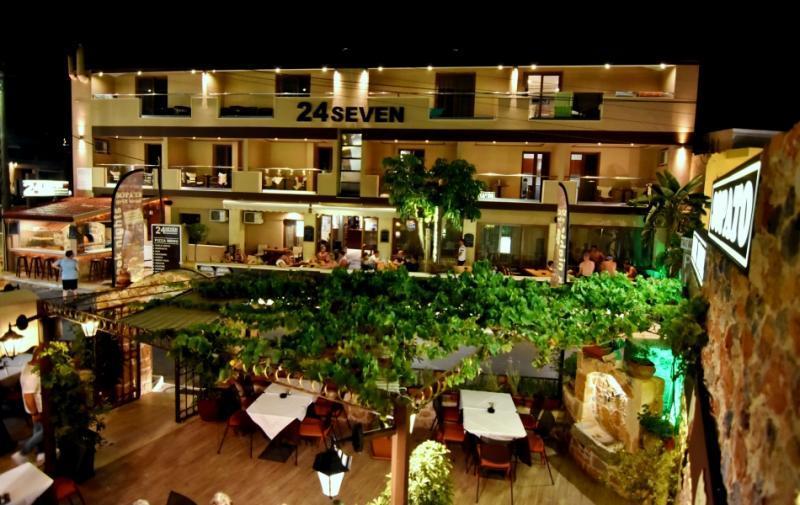 24 Seven Boutique Hotel Malia  Ngoại thất bức ảnh